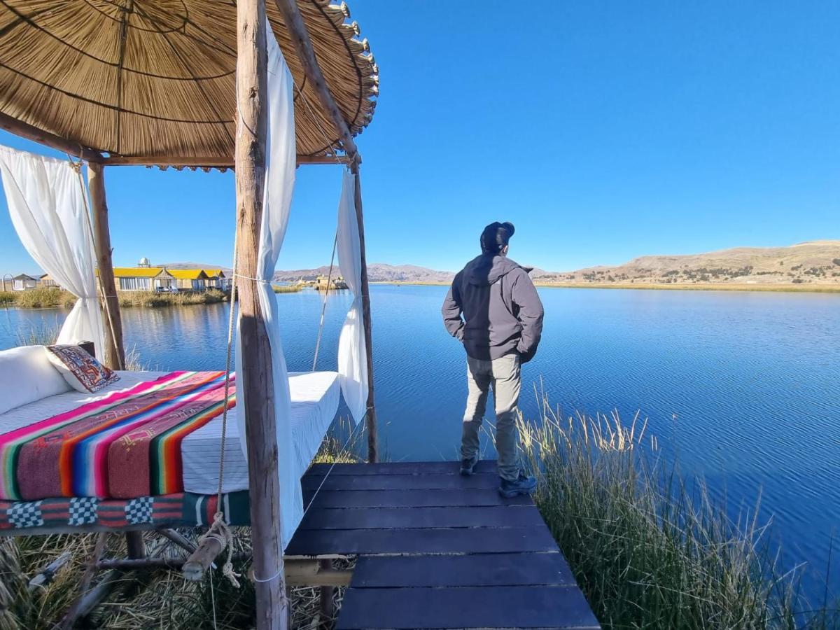 Uros Waliski Lodge Puno Bagian luar foto
