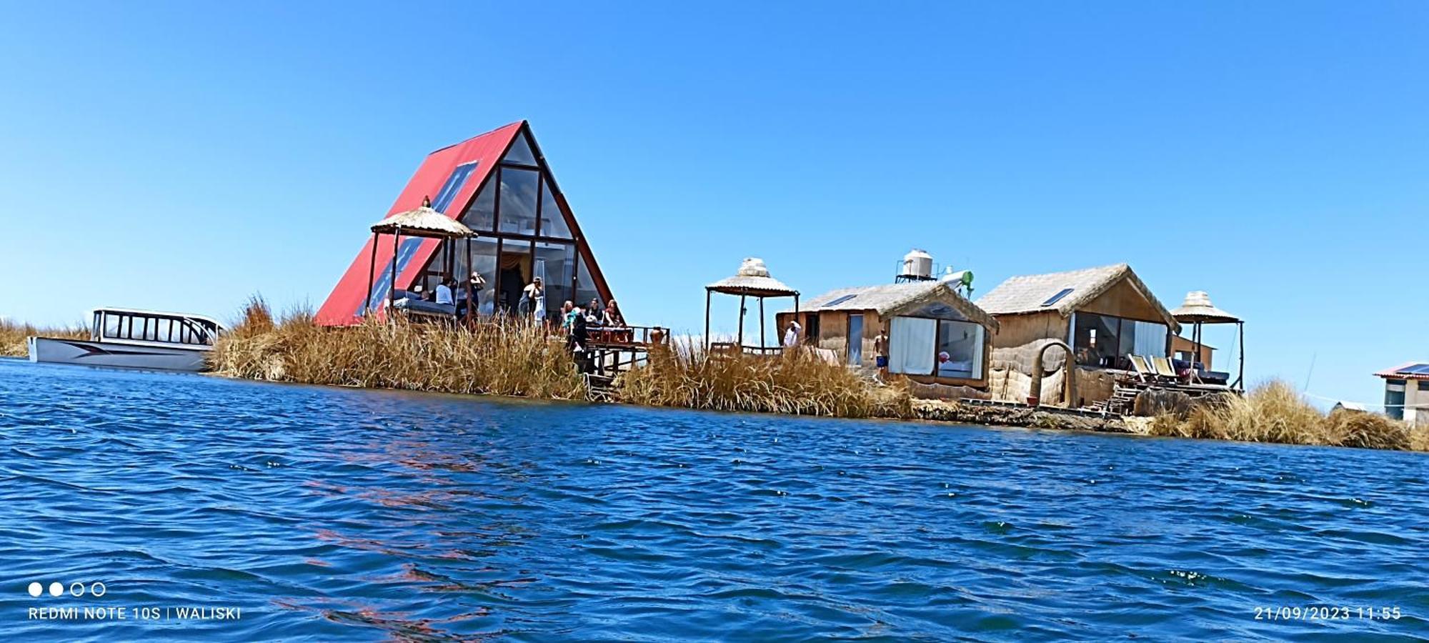 Uros Waliski Lodge Puno Ruang foto