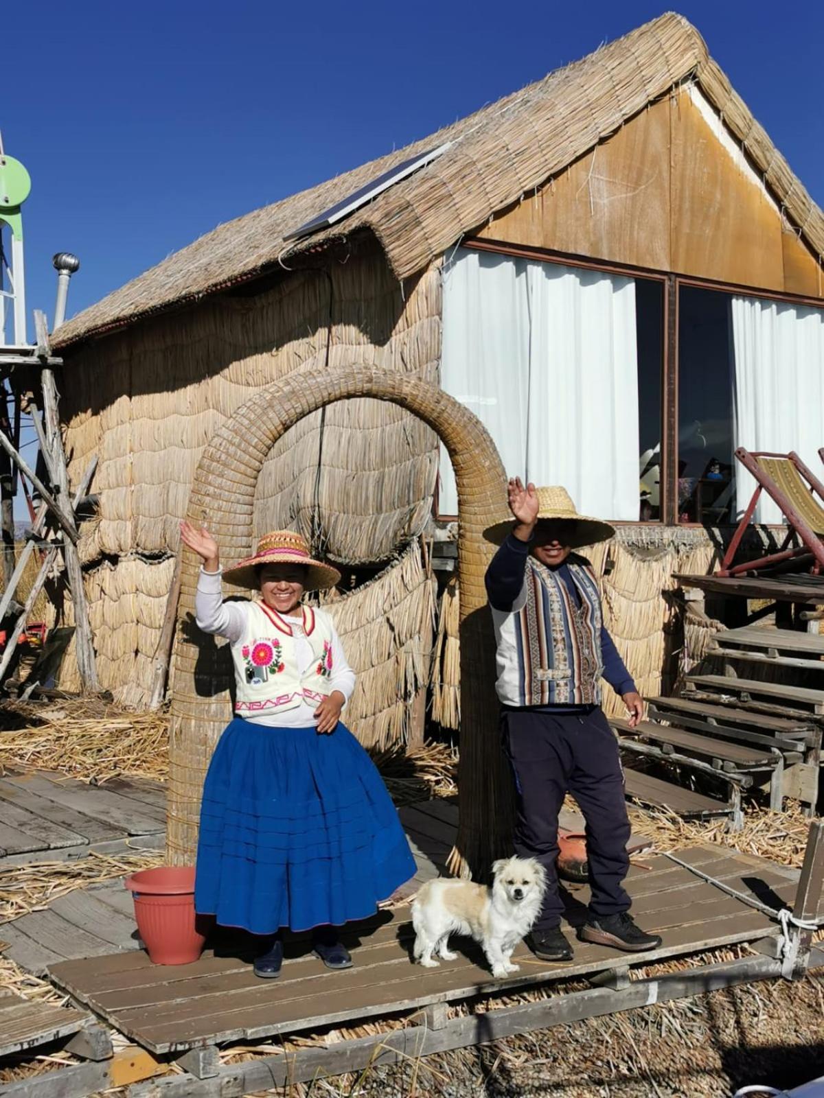 Uros Waliski Lodge Puno Ruang foto